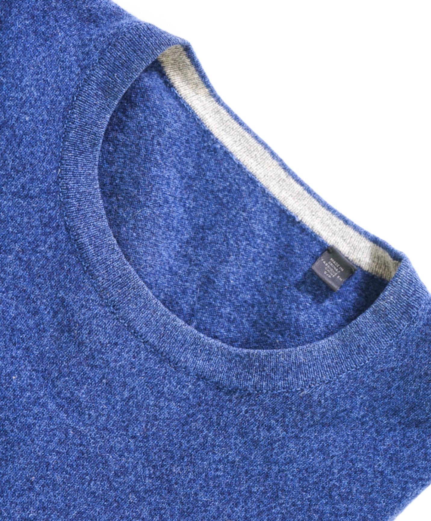 $180 SFA - Blue 100% Cashmere Crewneck Sweater - S