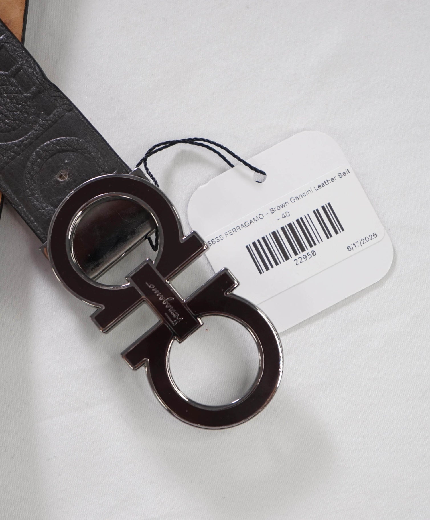 $635 FERRAGAMO - Buckle + Logo Strap Brown Gancini Belt - 40W