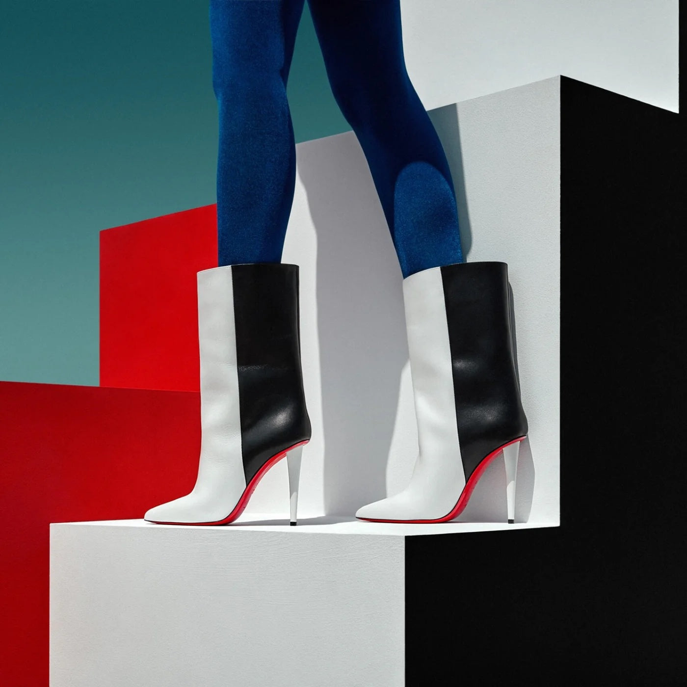 $1,595 LOUBOUTIN - "ASTRILARGE BOOTY" 100mm Boots -38EU