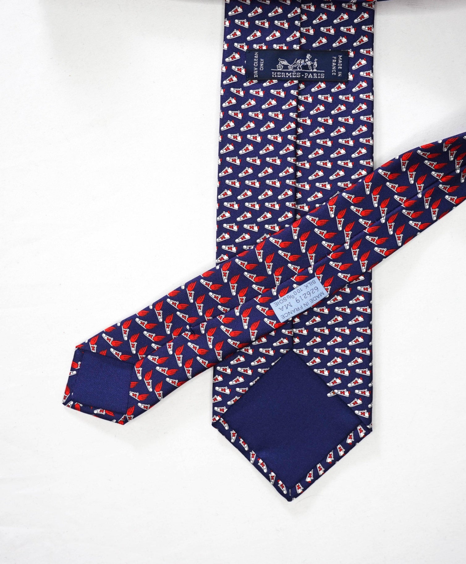 $300 HERMES - Navy Blue "Sneaker" Print Silk - 3" Tie