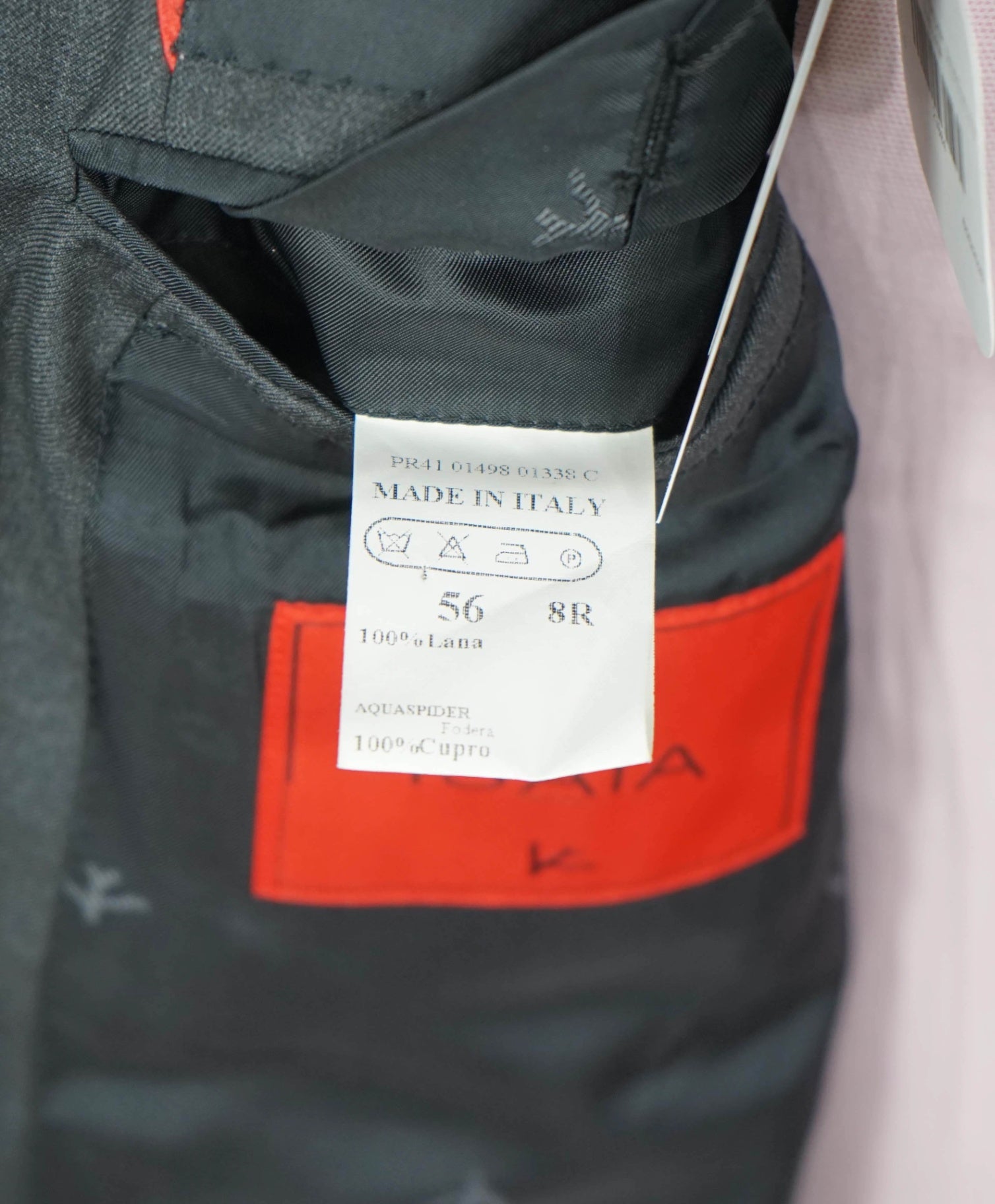 $3,995 ISAIA - "AQUASPIDER" Solid Gray Wool Suit - 46R