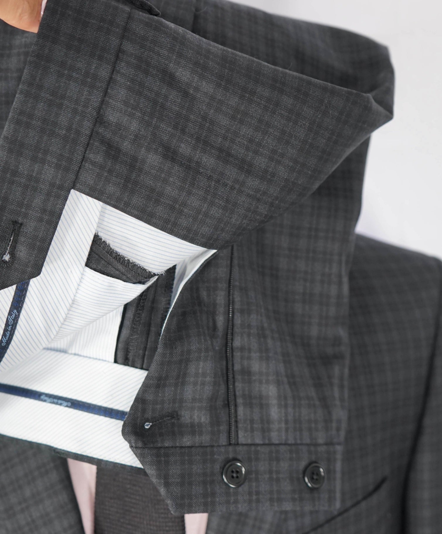 $995 ZEGNA "Traveller" For SFA - Navy Check Wool Suit - 42R