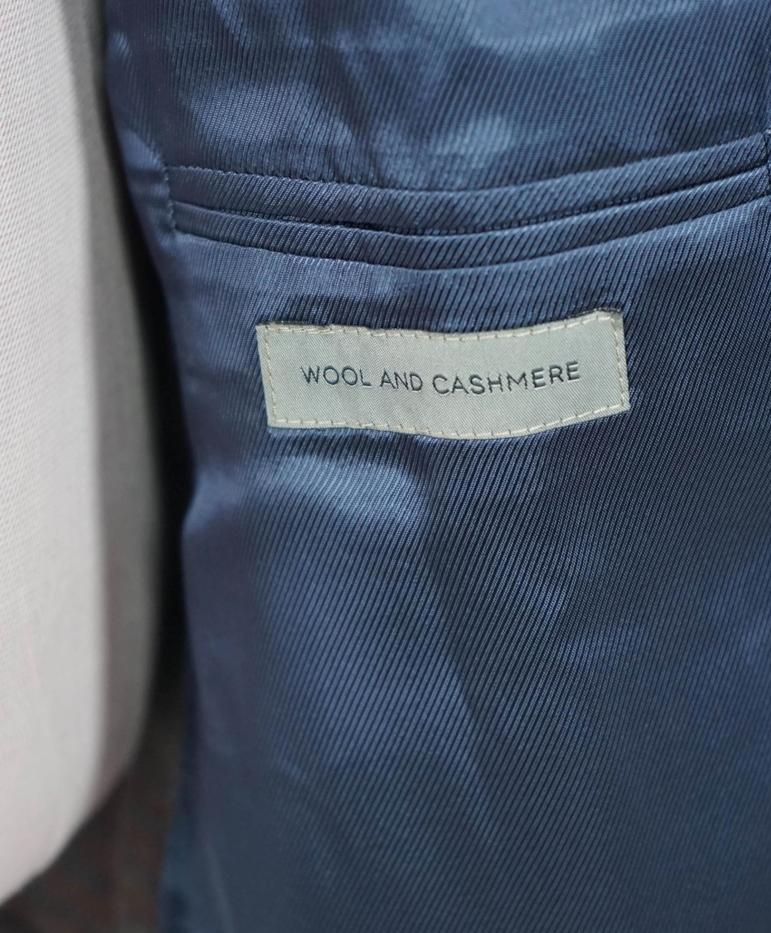$1,995 CORNELIANI - Red/Navy Gingham Cashmere Blazer - 38R