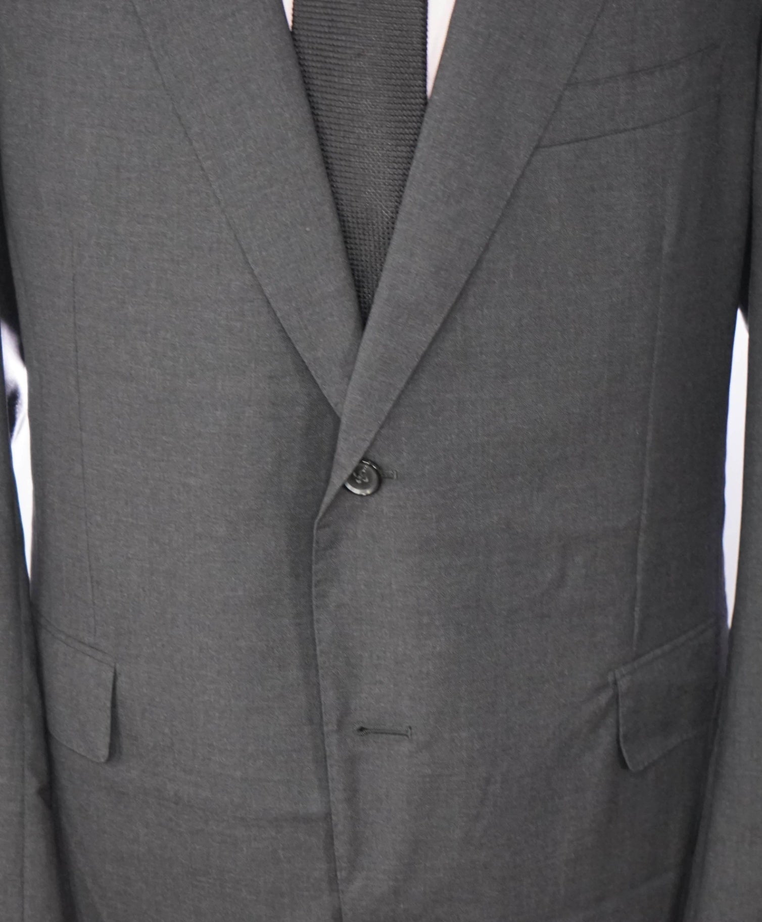 $2,695 PAUL STUART - *FULL CANVAS* Solid Gray Wool Suit - 44L