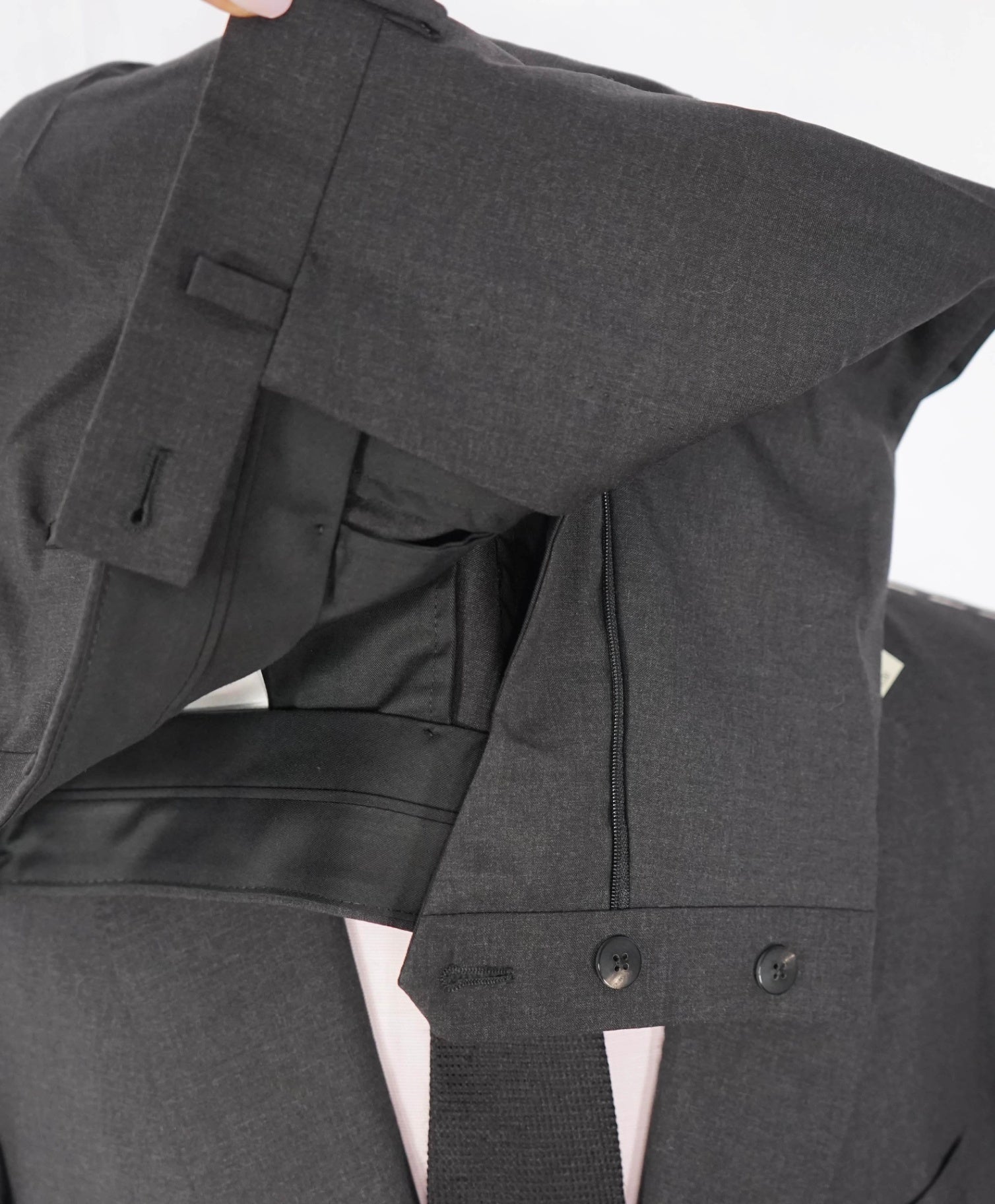 $2,695 PAUL STUART - *FULL CANVAS* Solid Gray Wool Suit - 44L