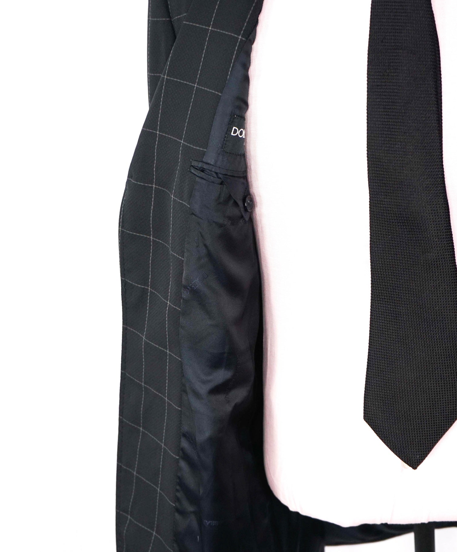 $3,195 DOLCE & GABBANA - Navy Windowpane 2/3 Roll Suit - 44L