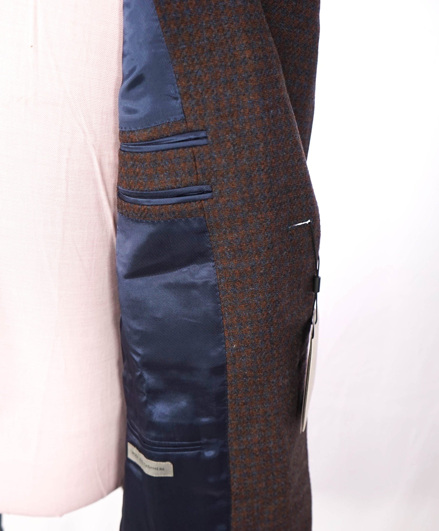$1,995 CORNELIANI - Red/Navy Gingham Cashmere Blazer - 38R