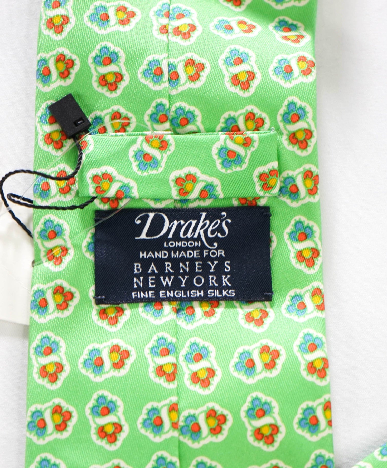 $275 DRAKE'S - Green Medallion Silk - 3" Tie