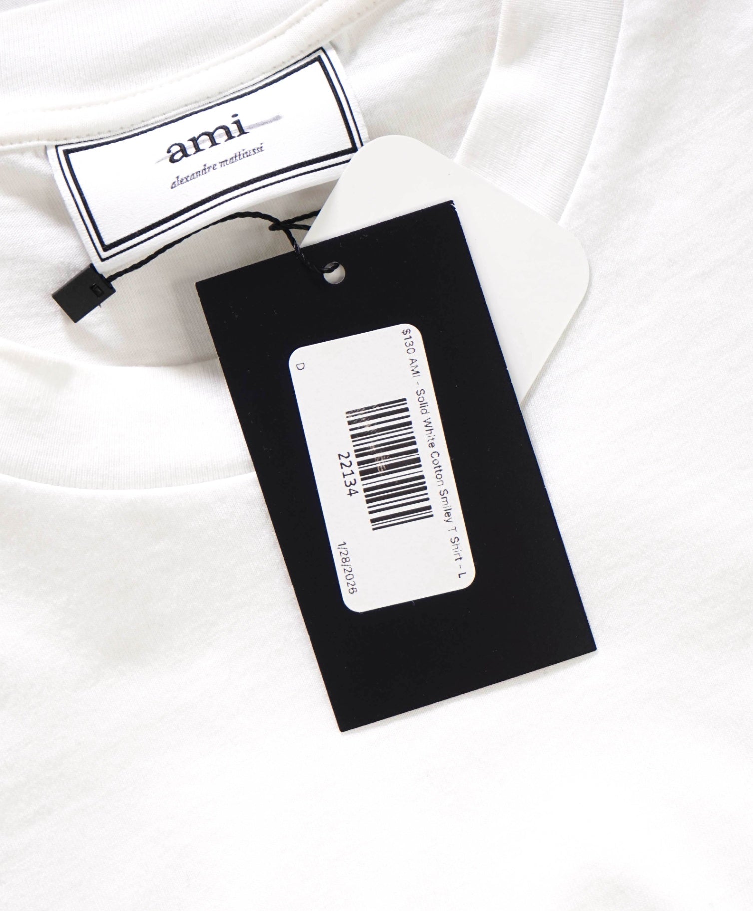 $130 AMI - Solid White Cotton Smiley T Shirt - L