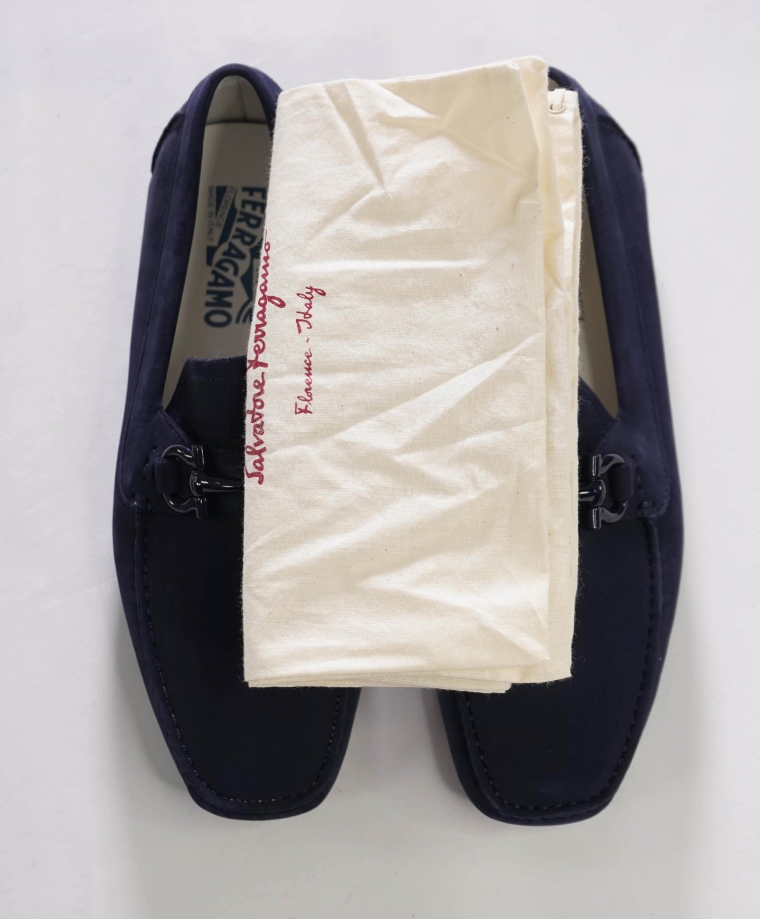 $800 FERRAGAMO - PARIGI Navy Blue Suede Driving Loafers - 7 3E