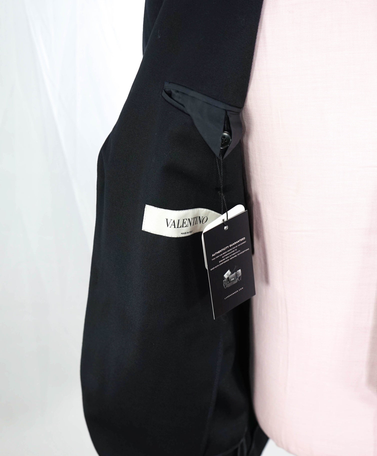 $3,200 VALENTINO - Navy Blue Wool Blazer - 36