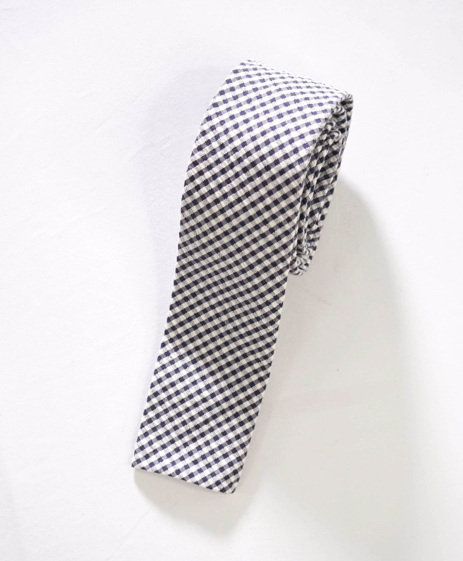 $190 THOM BROWNE - Gray/White Gingham Seersucker - 2.25" Tie