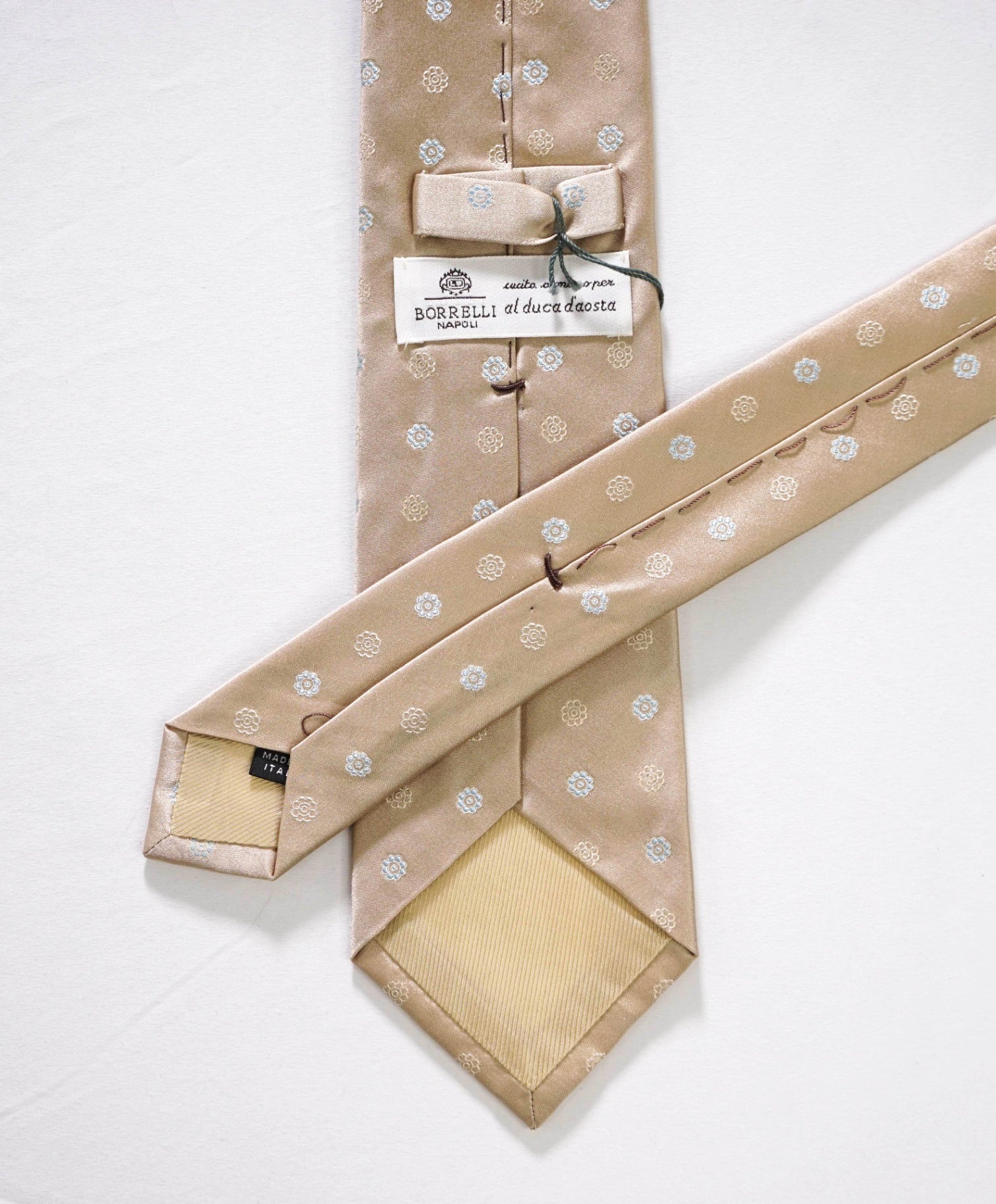 $192 LUIGI BORRELLI - Tan Medallion Silk - 3.25" Tie
