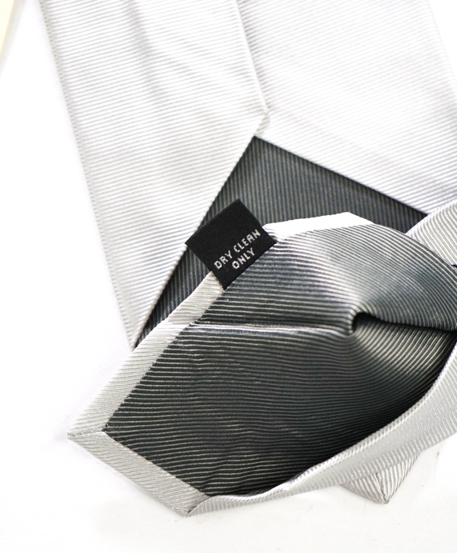 $192 LUIGI BORRELLI - Silver Silk - 3.75" Tie