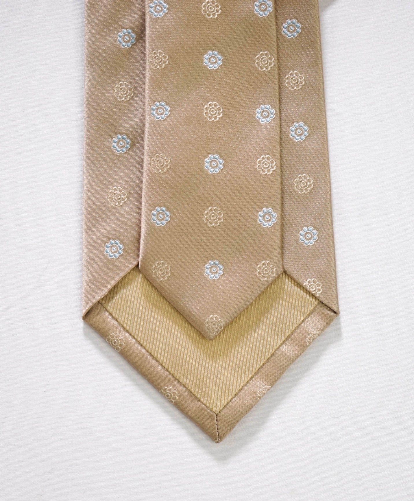 $192 LUIGI BORRELLI - Tan Medallion Silk - 3.25" Tie