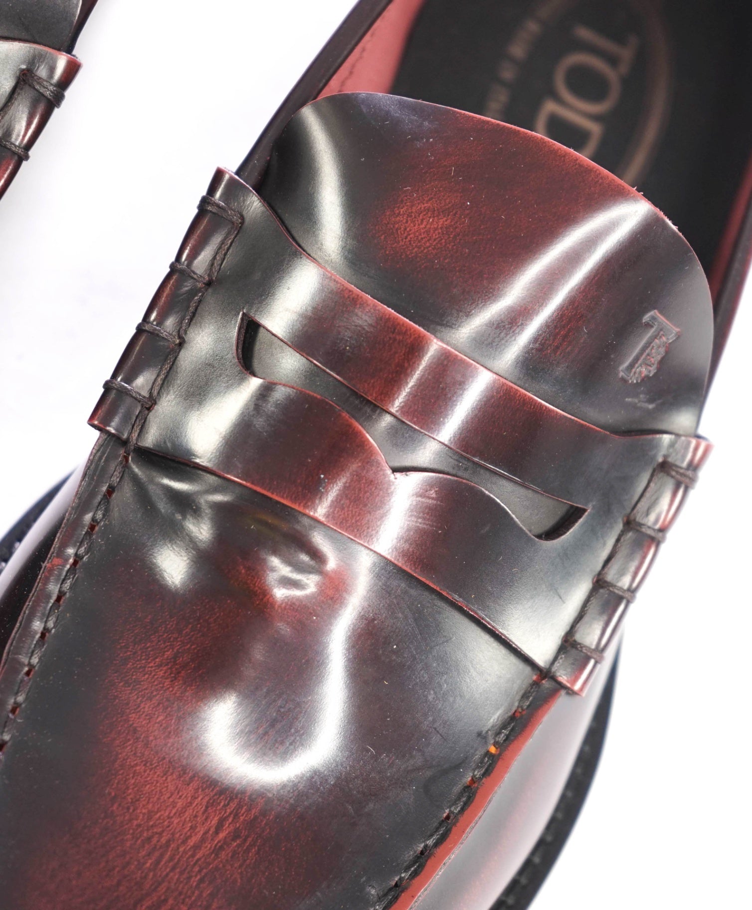 $925 TOD'S - Burgundy Leather Penny Loafers - US 8 (7UK)