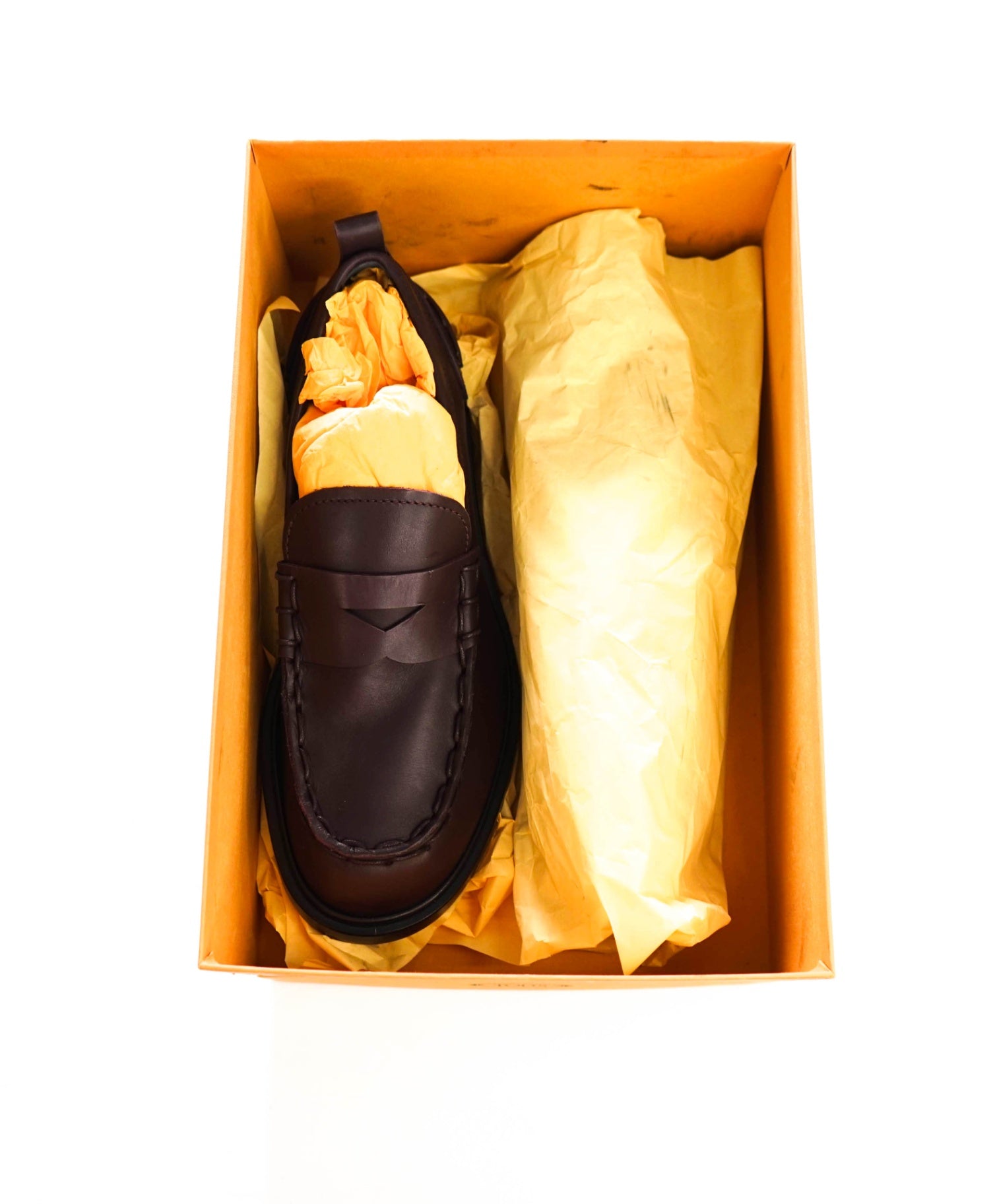 $925 TOD'S - Brown Leather Lug-Sole Loafers - US 8 (7UK)