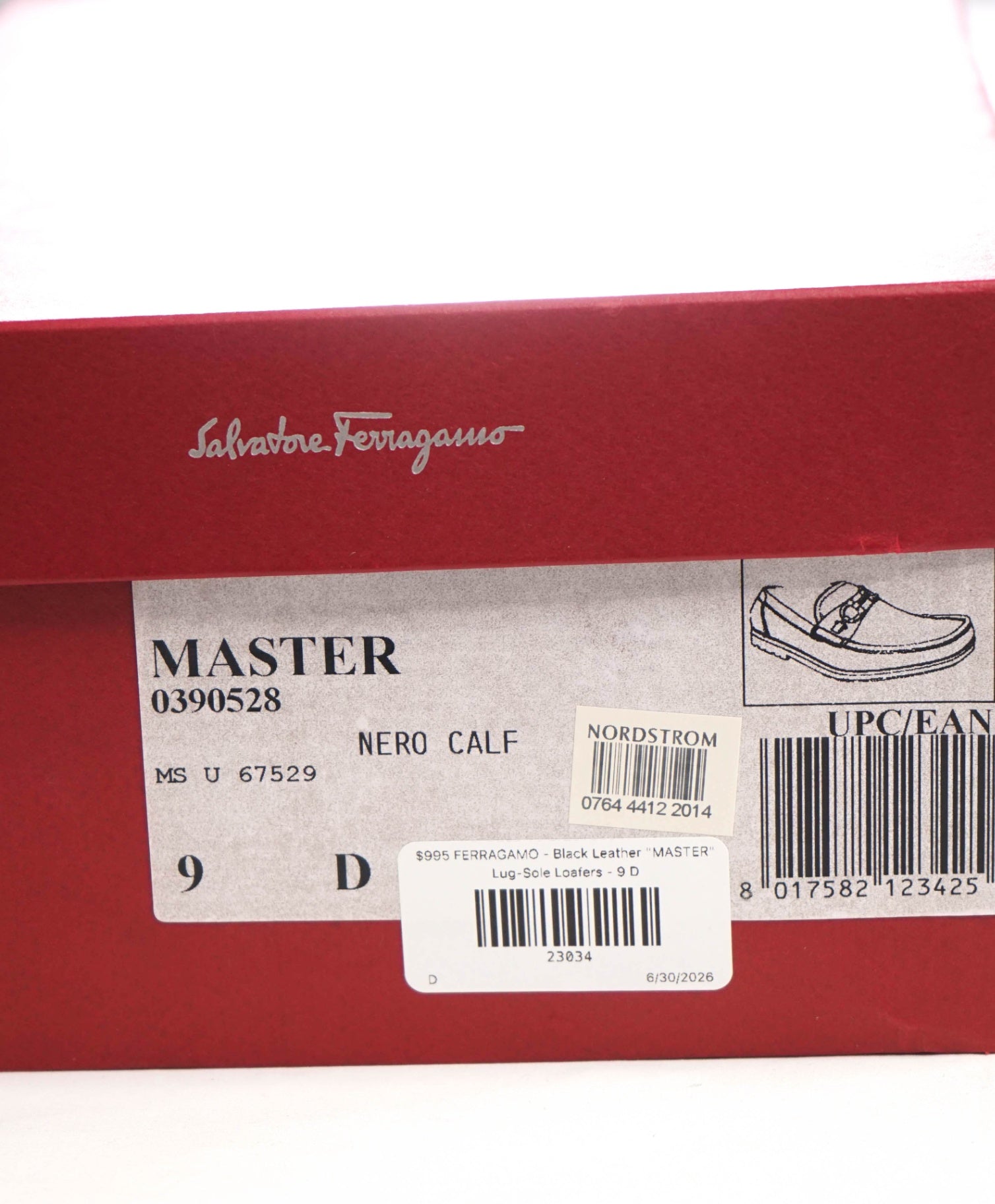 $995 FERRAGAMO - Black "MASTER" Lug-Sole Loafers - 9 D