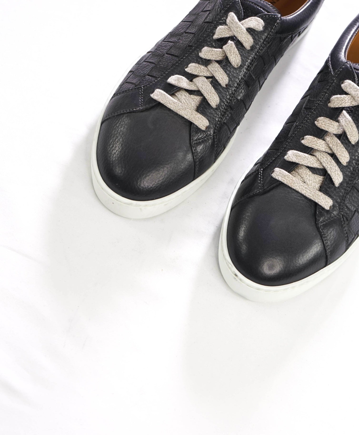 $550 MAGNANNI - Gray Woven Leather Sneakers - US 11 (44EU)