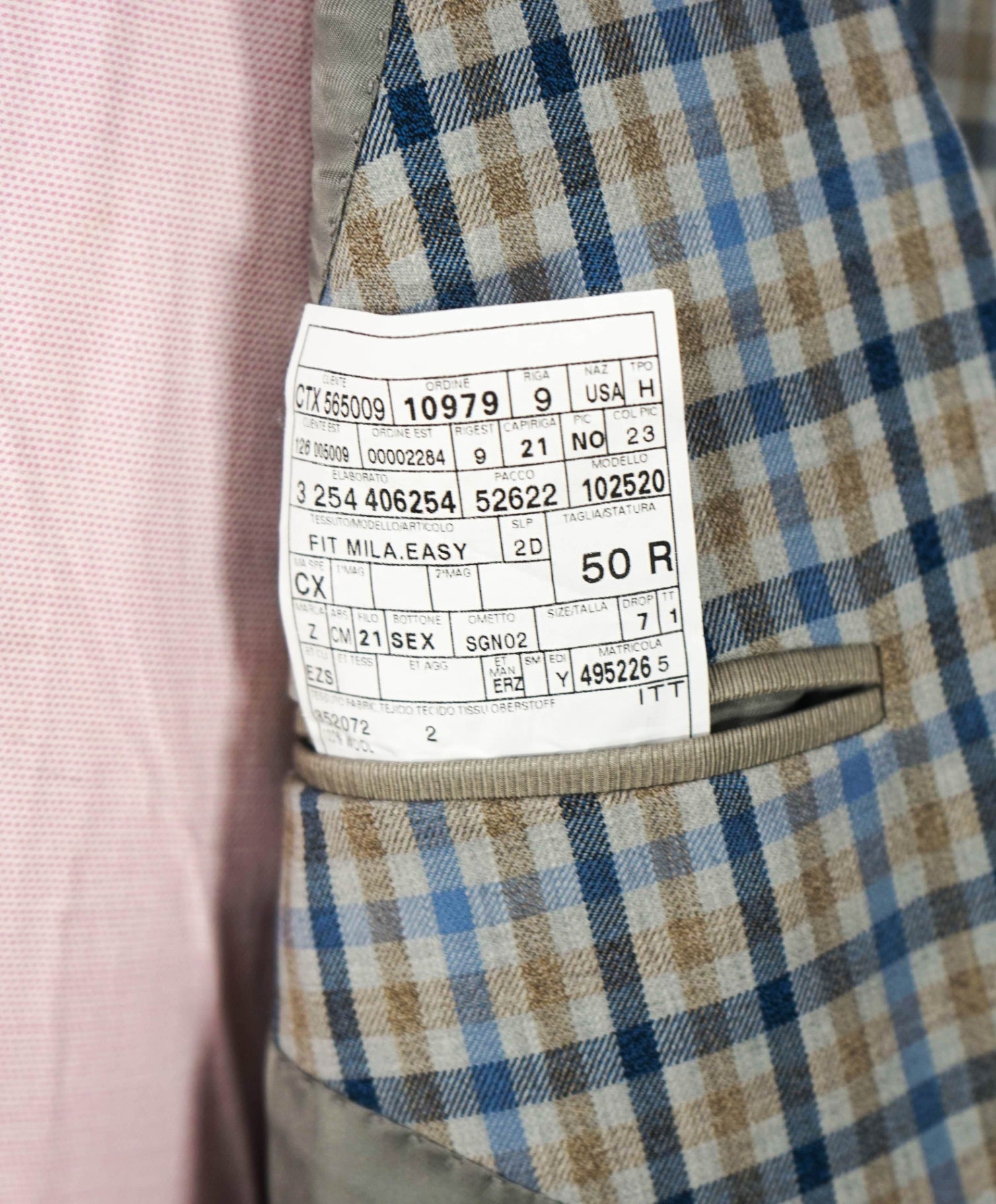 $3,590 ZEGNA - Blue/Beige Plaid Wool Blazer - 40R