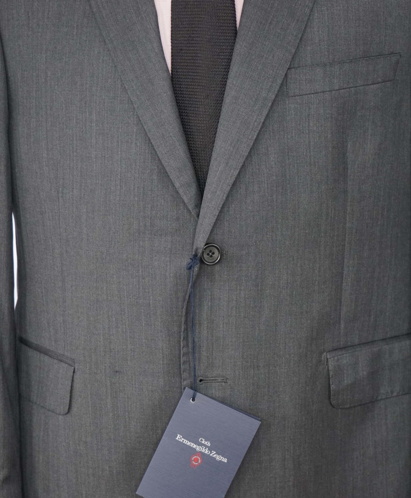 $1,295 ZEGNA For SFA - Solid Gray Wool/Silk Suit - 42S