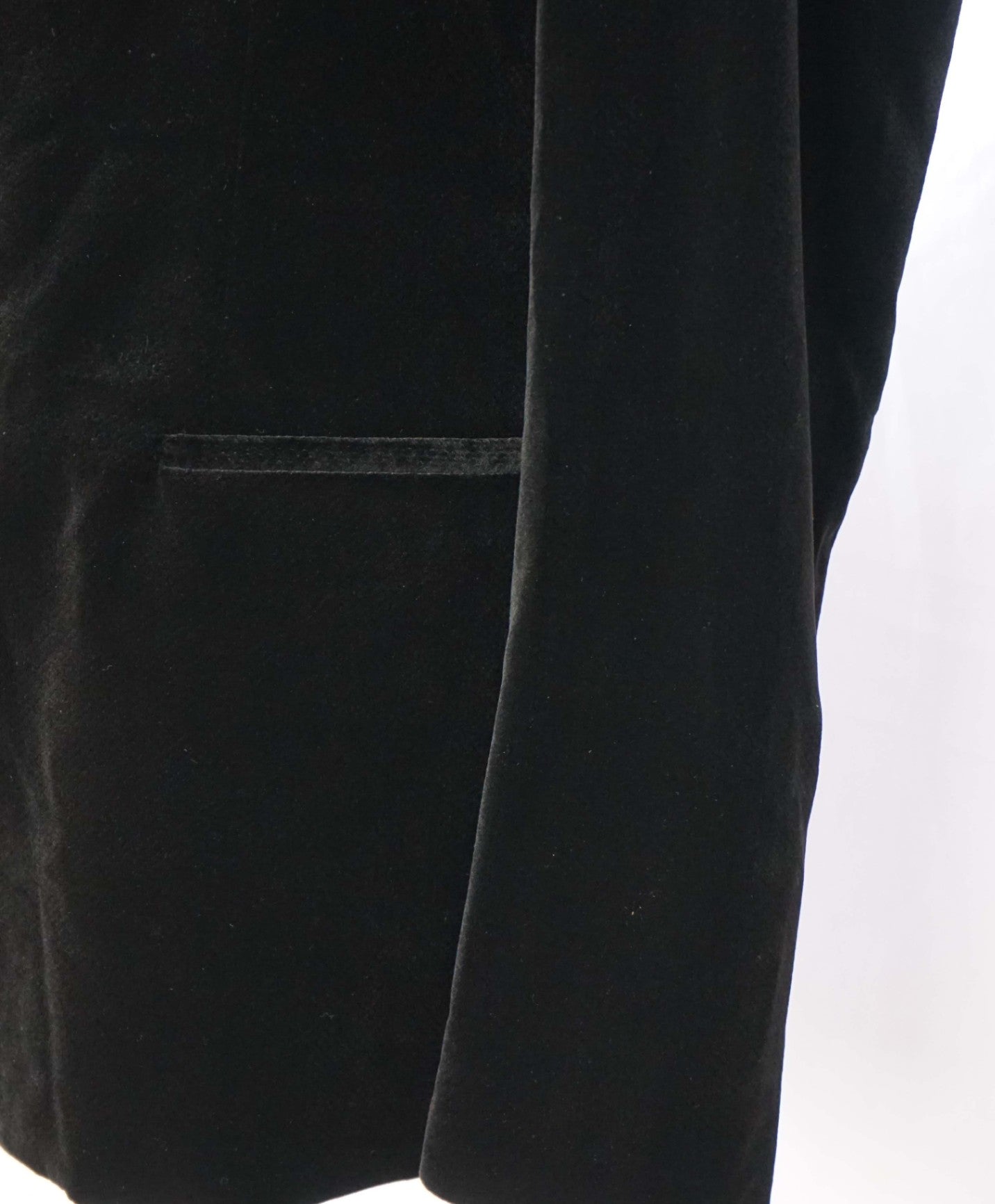 $2,995 GIORGIO ARMANI - Velvet Black Geometric Blazer - 42R