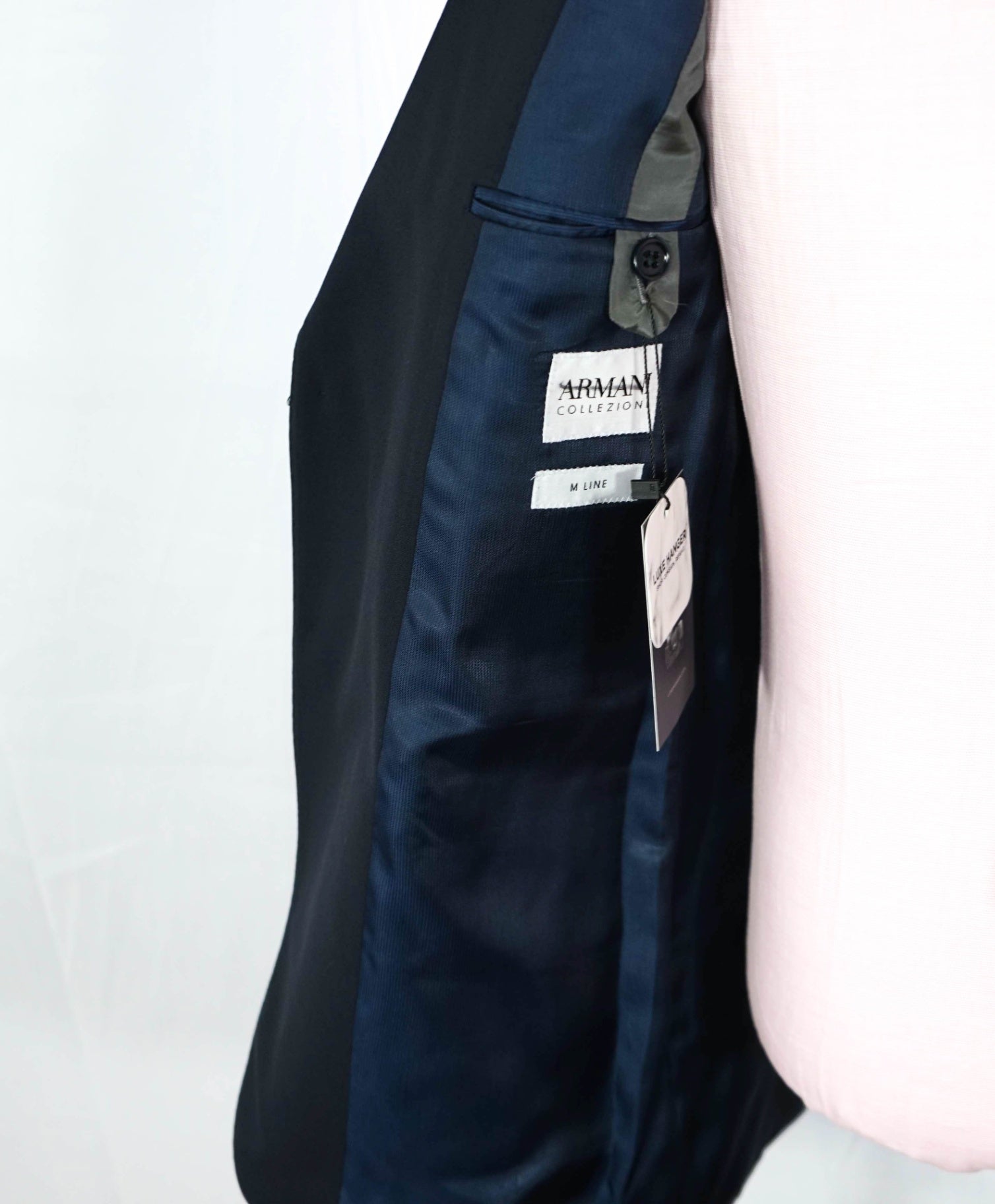 ARMANI COLLEZIONI - Navy Blue Wool Blazer - 38R