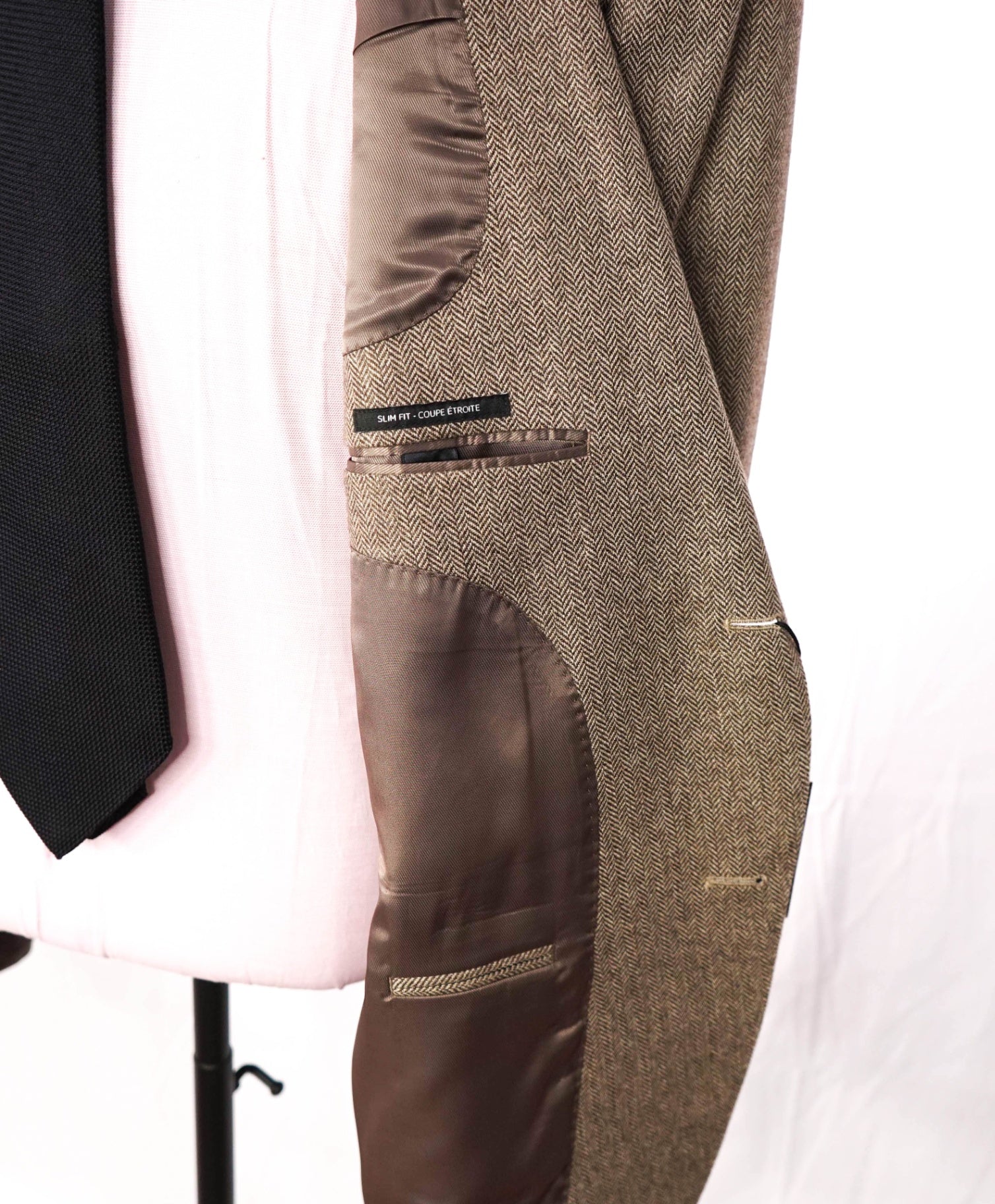 $1,295 SAKS 5TH AVE - Brown Herringbone Cashmere Blazer - 50R
