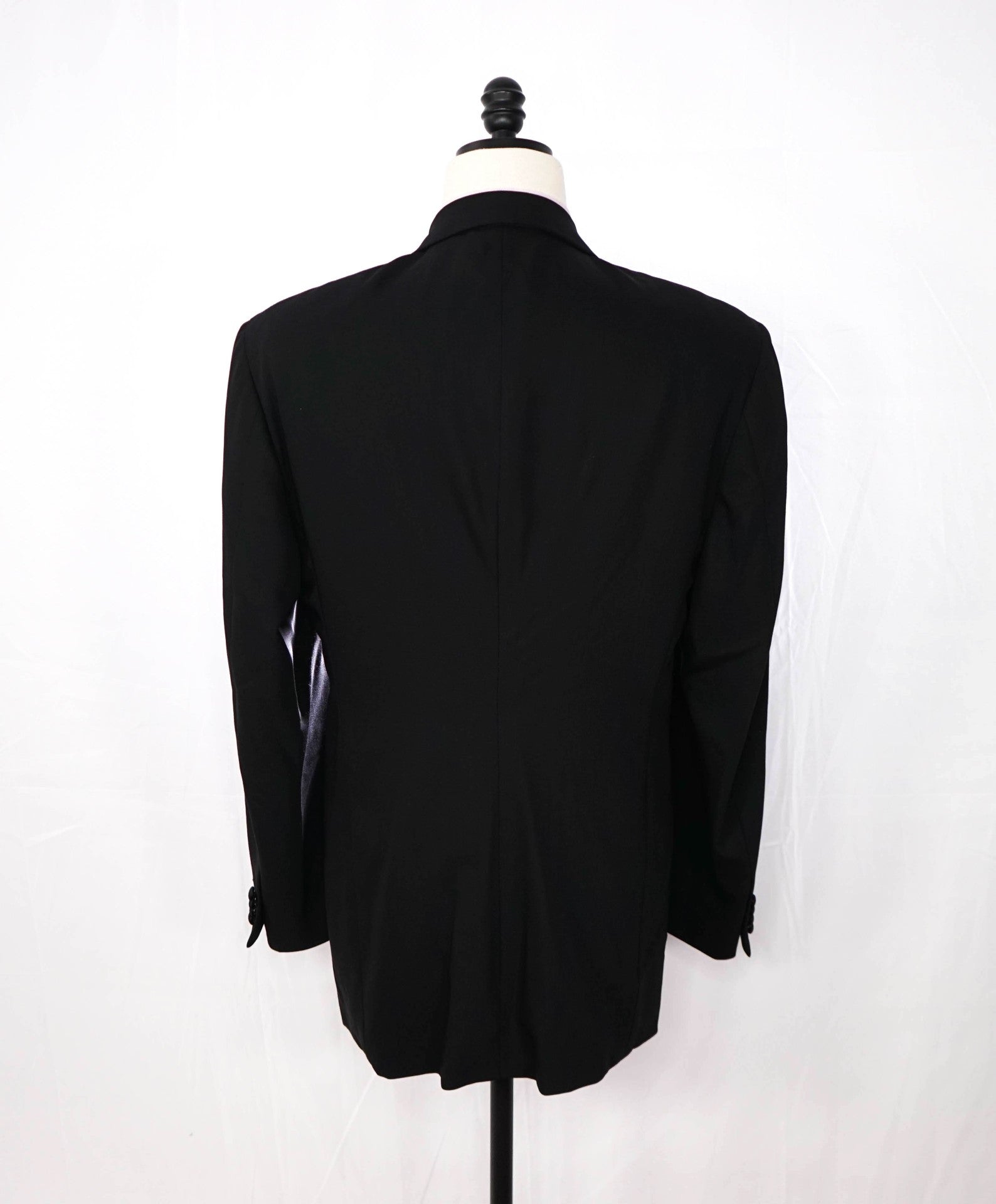 PAL ZILERI - *VINTAGE* Black Wool 3Btn Notch Lapel Tuxedo - 44L