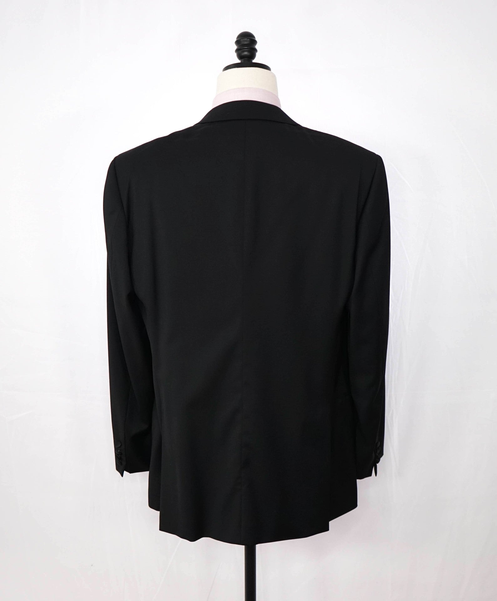 ARMANI COLLEZIONI - Black Wool Tuxedo DInner Jacket - 44L
