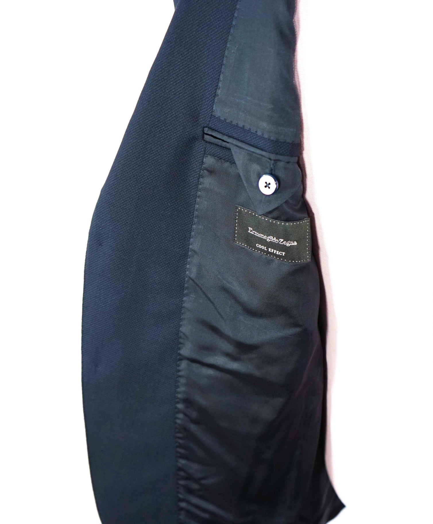 $2,595 ZEGNA - Navy Textured "COOL EFFECT" Wool Blazer - 40S