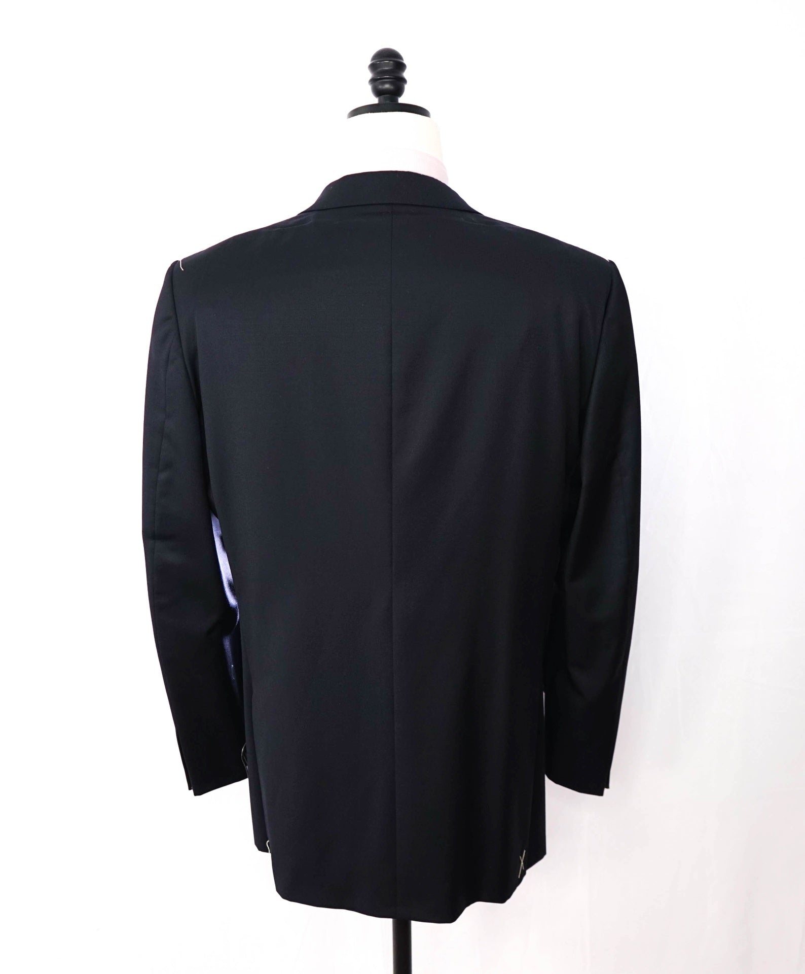 $2,695 ZEGNA - Navy Blue "MICRONSPHERE" Wool Blazer - 46L