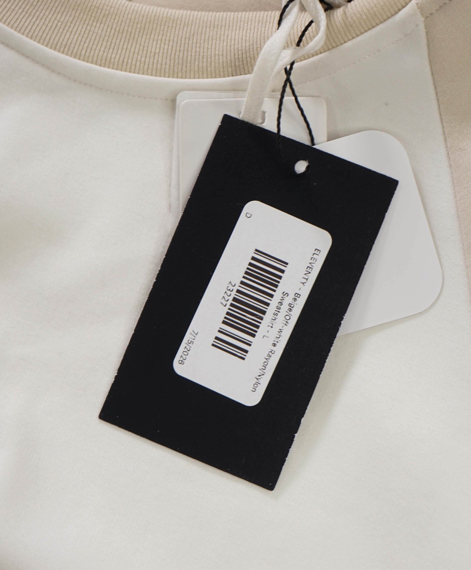 $795 ELEVENTY - Beige/Off-white Sweatshirt - L
