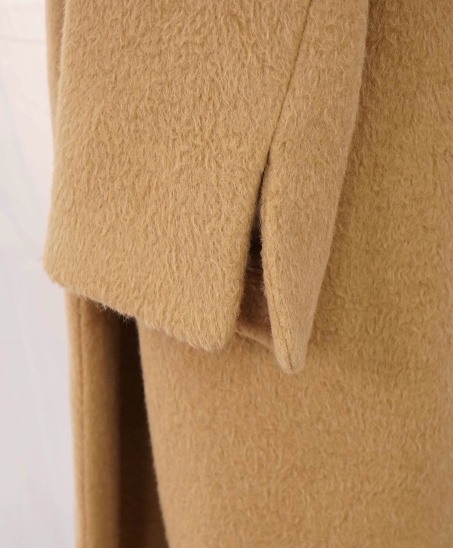 $4,495 ELEVENTY - Camel Brown Alpaca/Wool Long Coat - 10 US