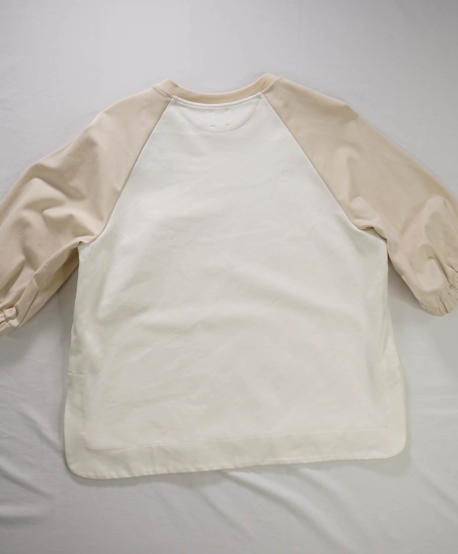 $795 ELEVENTY - Beige/Off-white Sweatshirt - L