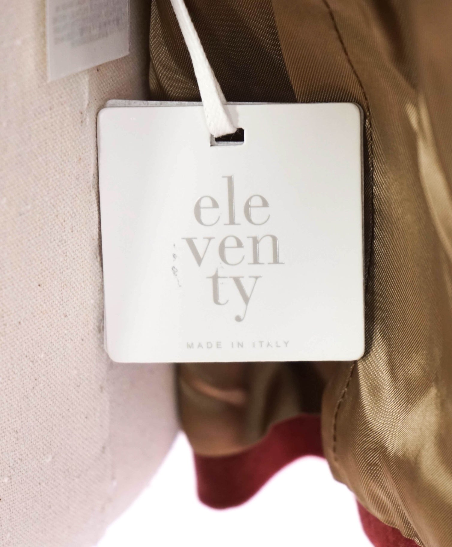 $1,195 ELEVENTY - Pink Velvet Peak Lapel Blazer - 2 US 40EU