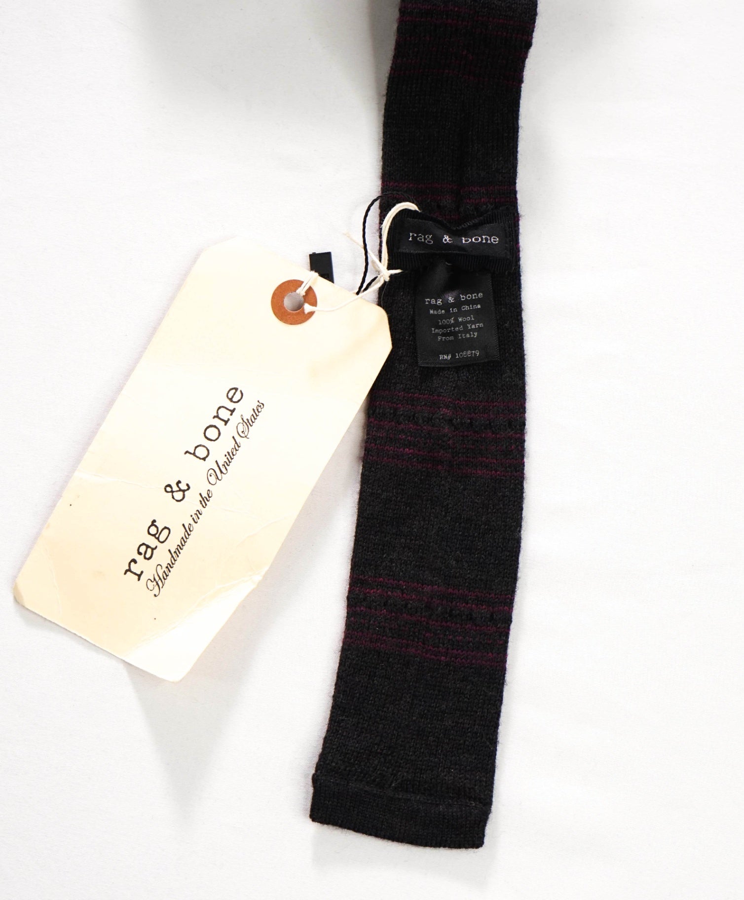$160 RAG & BONE - Dark Gray/Maroon Knit Wool - 2" Tie