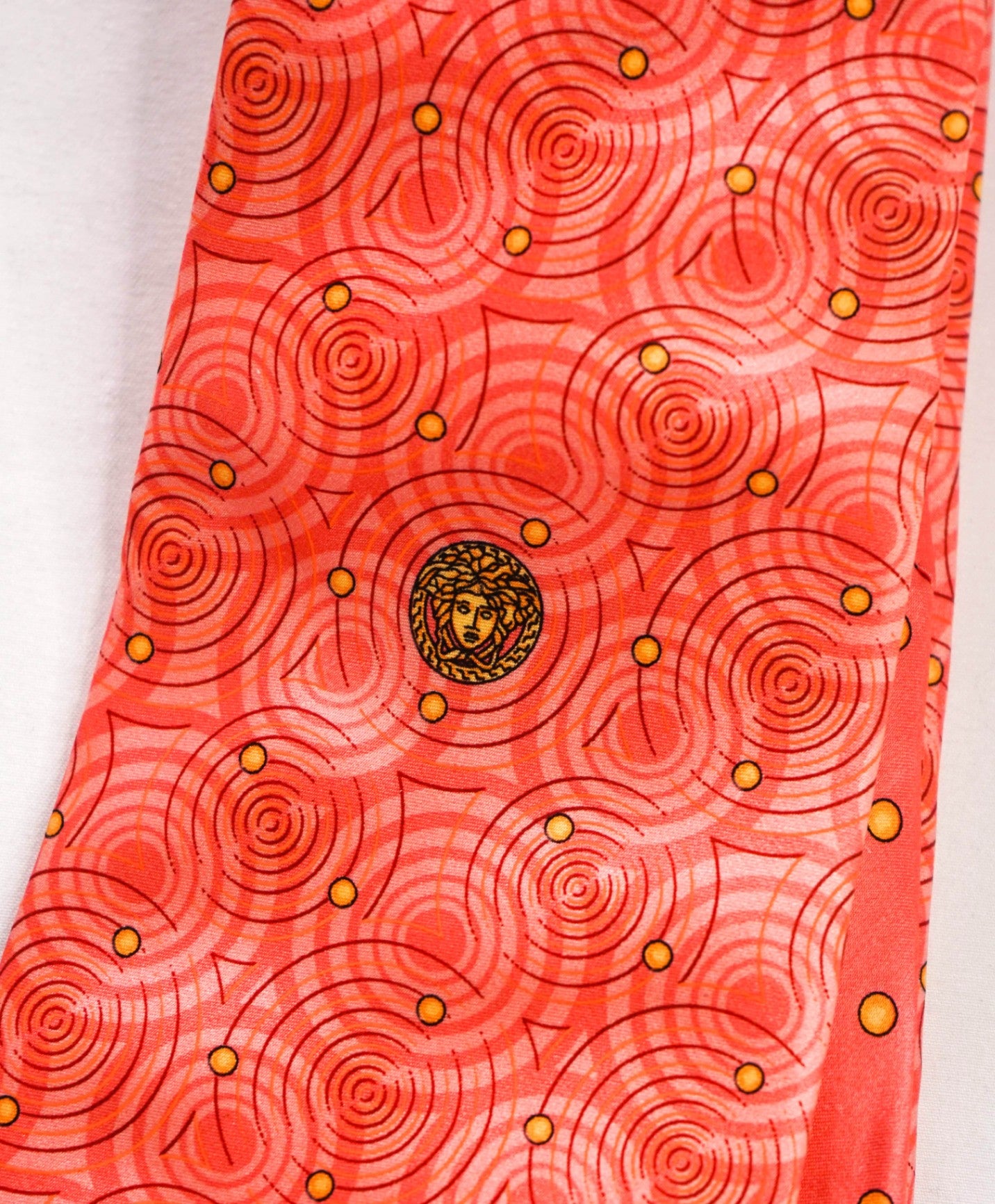 $280 VERSACE - VINTAGE Pink Ripple/Polka Dot Silk - 3.5" Tie