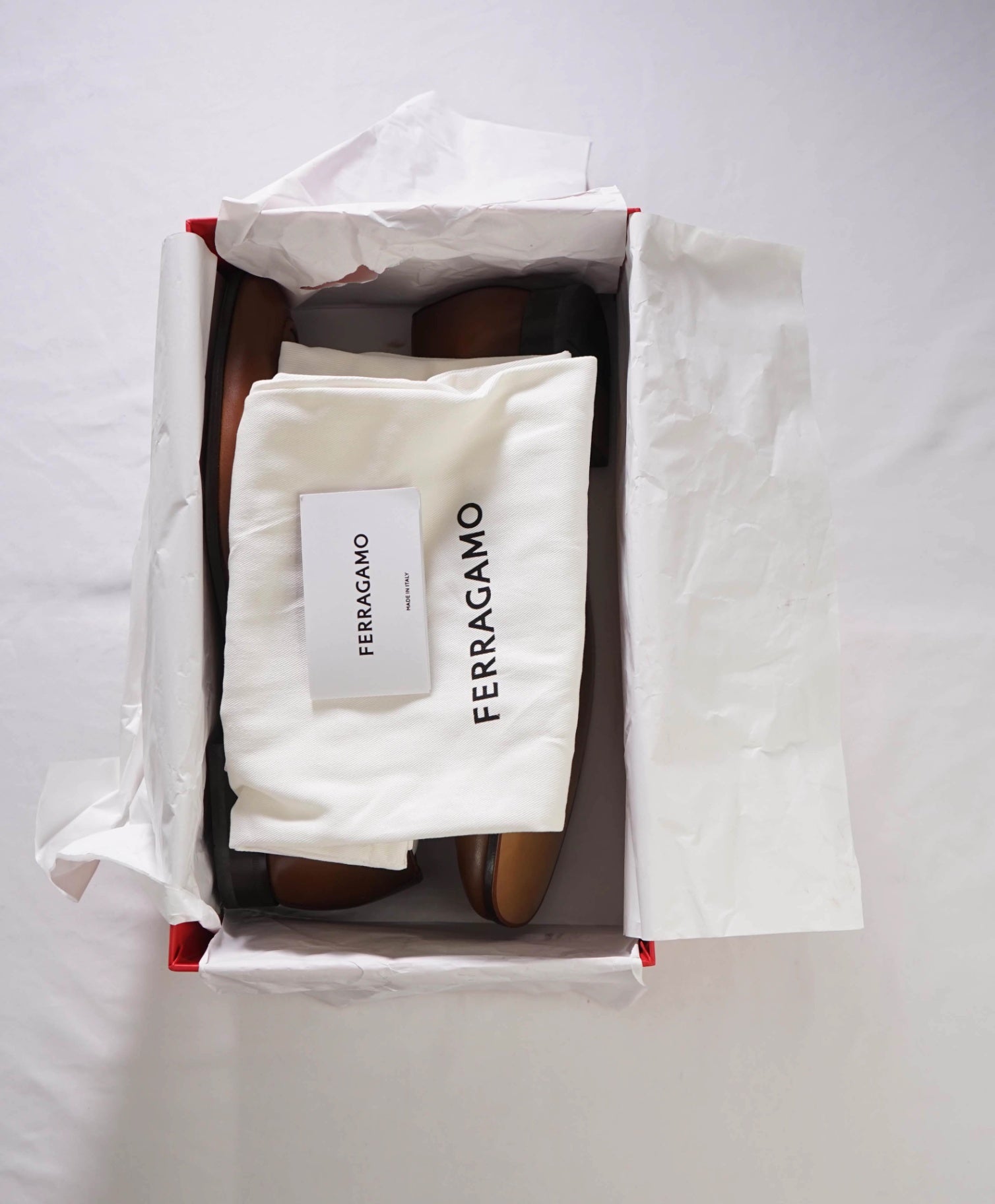$1,050 FERRAGAMO - "BONNY" Brown Leather Loafers - 11 E