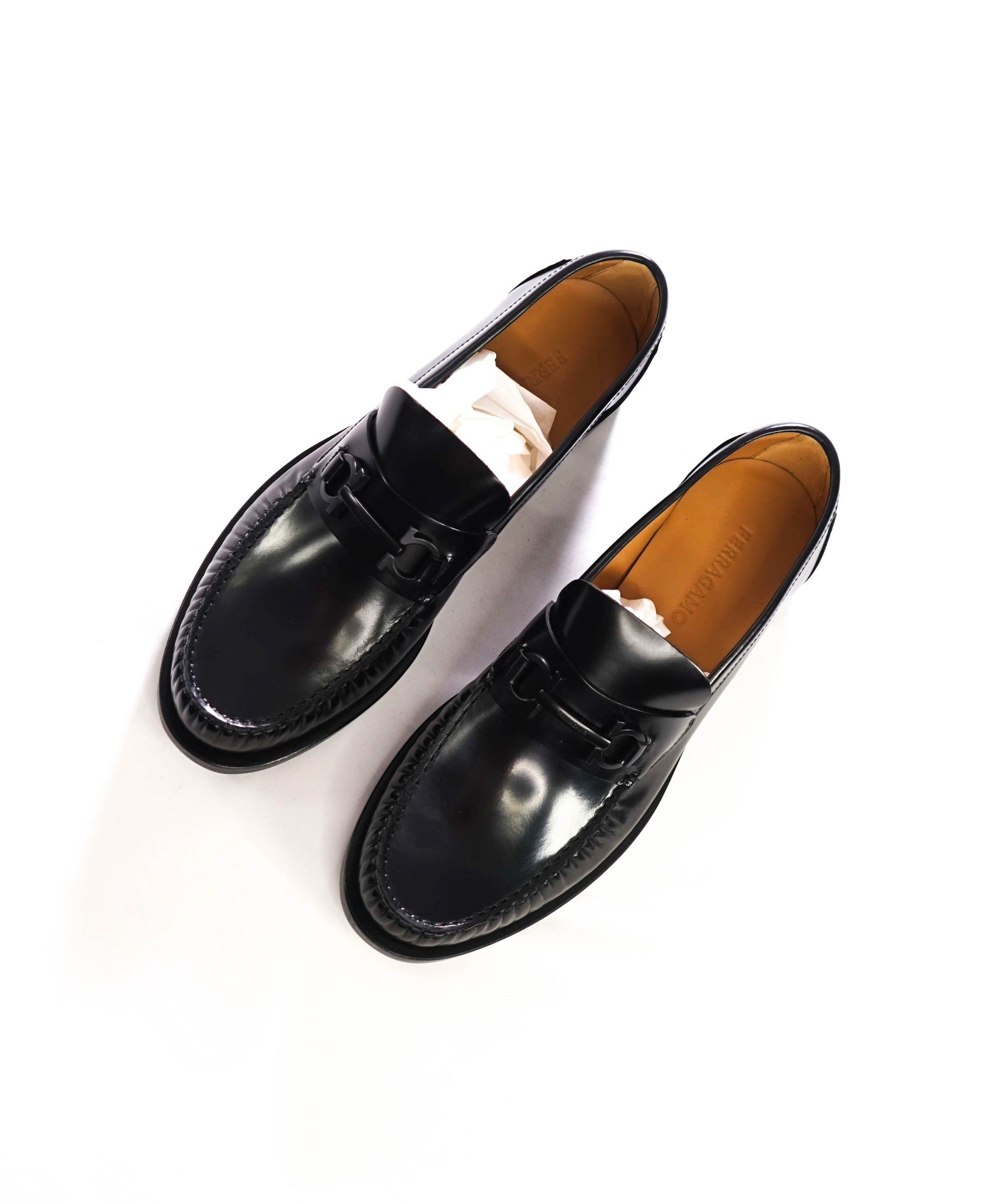 $995 FERRAGAMO - Black Leather "FORT" Loafers - 10.5 EE