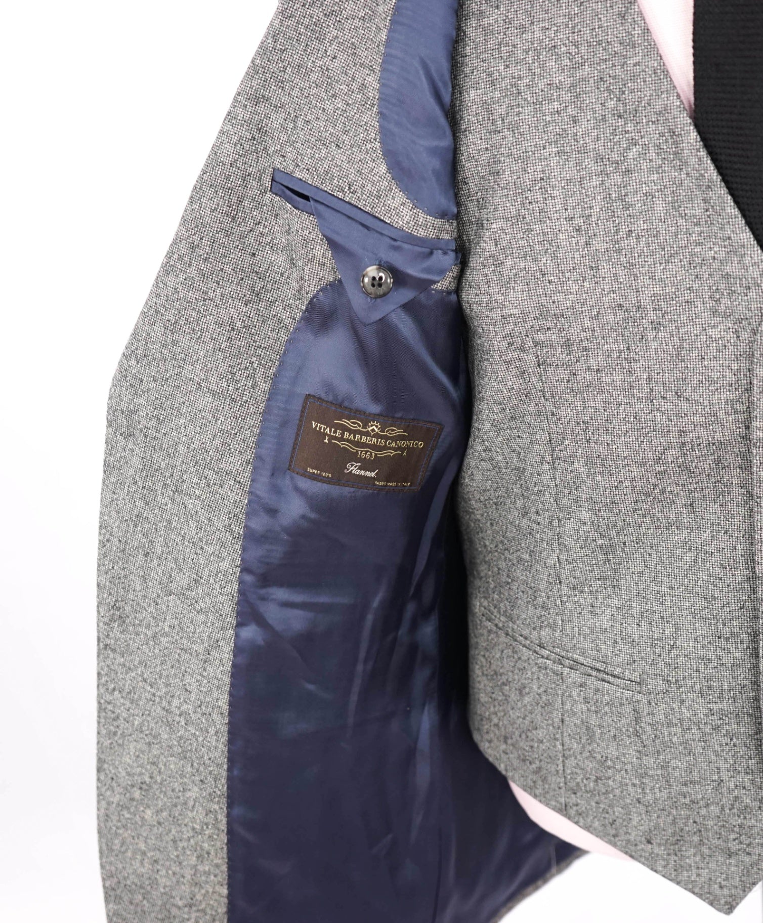 $927 SUITSUPPLY - Gray Houndstooth Wool 3-Piece Suit - 38R