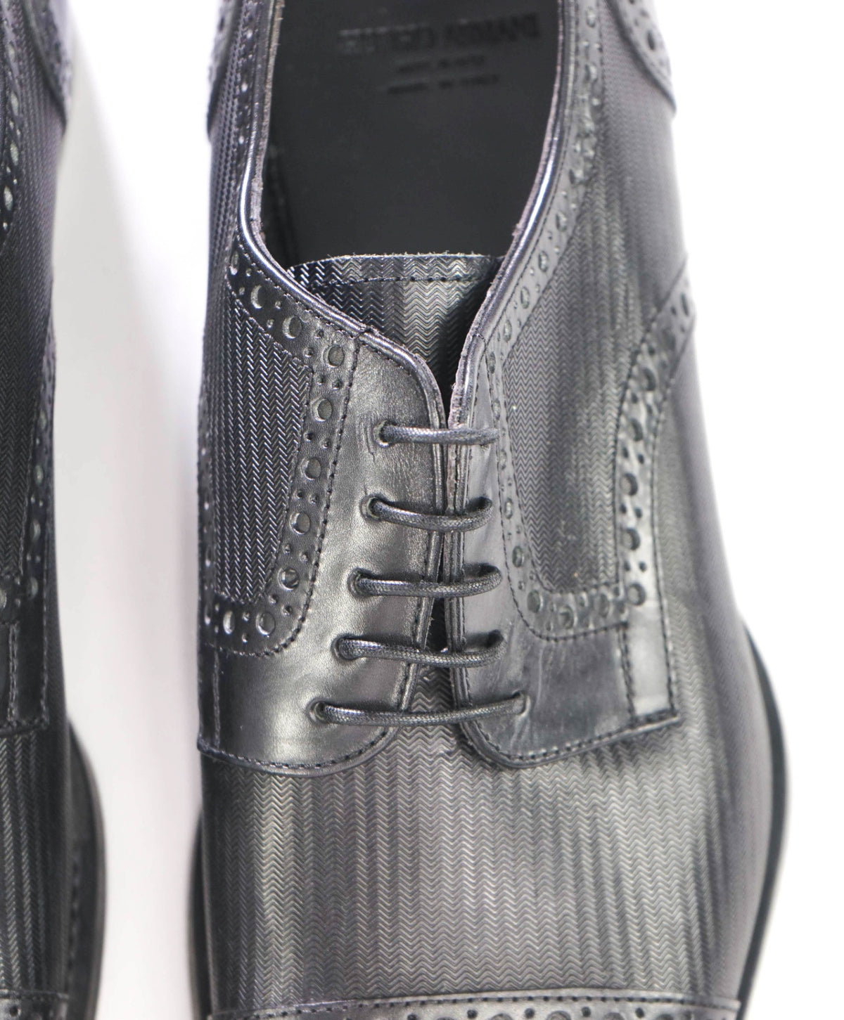 $795 GIORGIO ARMANI - Black Textured Leather Derby - US 8.5 (7.5UK)