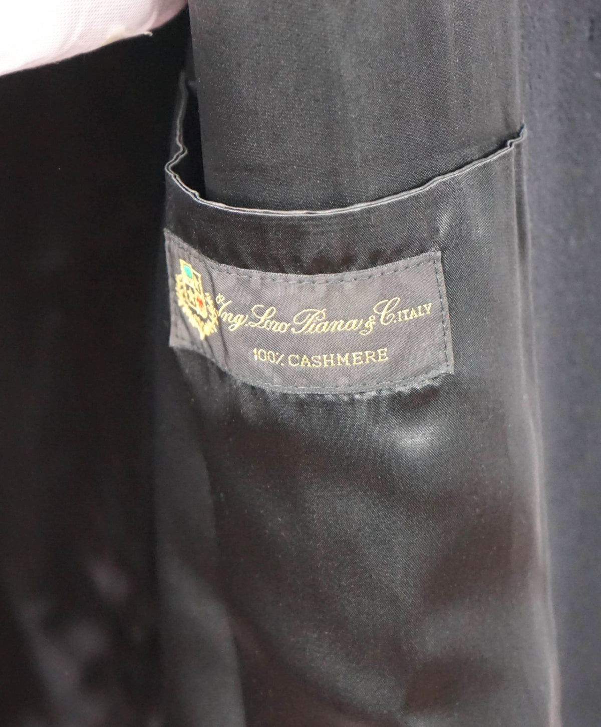 $1,998 LORO PIANA - SFA - Black 100% Pure Cashmere Topcoat - 42R