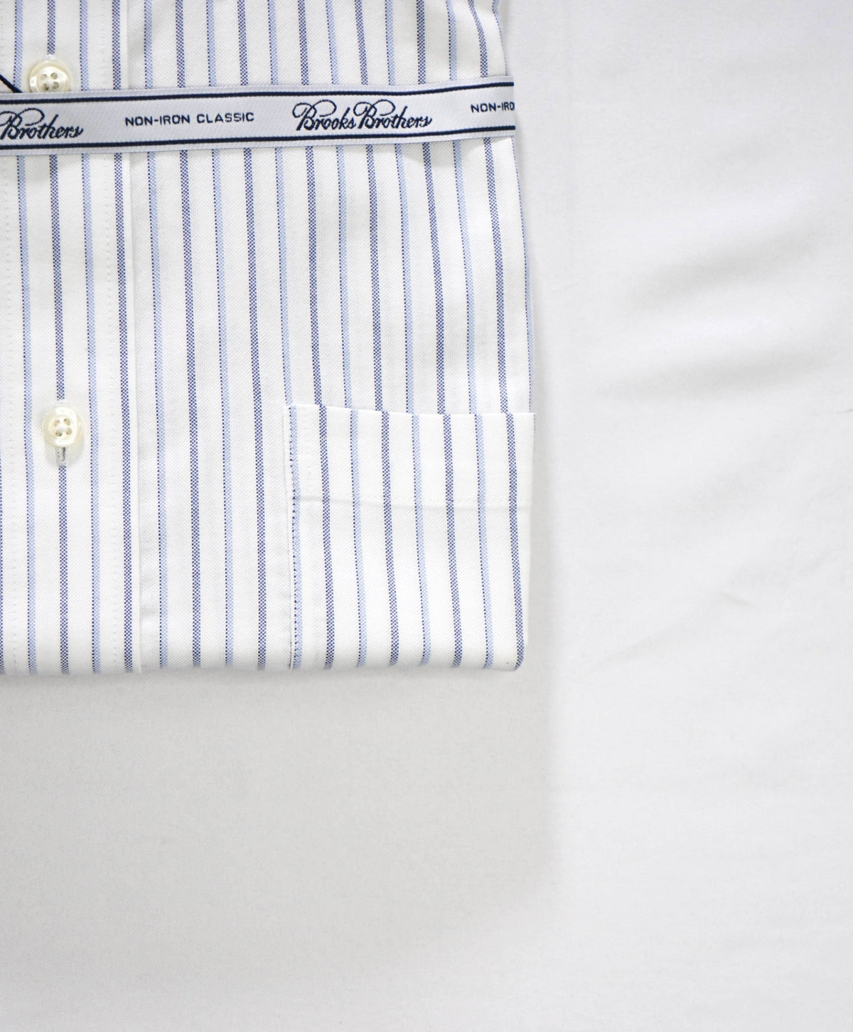 $128 BROOKS BROTHERS - Blue Stripe NON-IRON "Classic" Shirt - 16.5 - 34