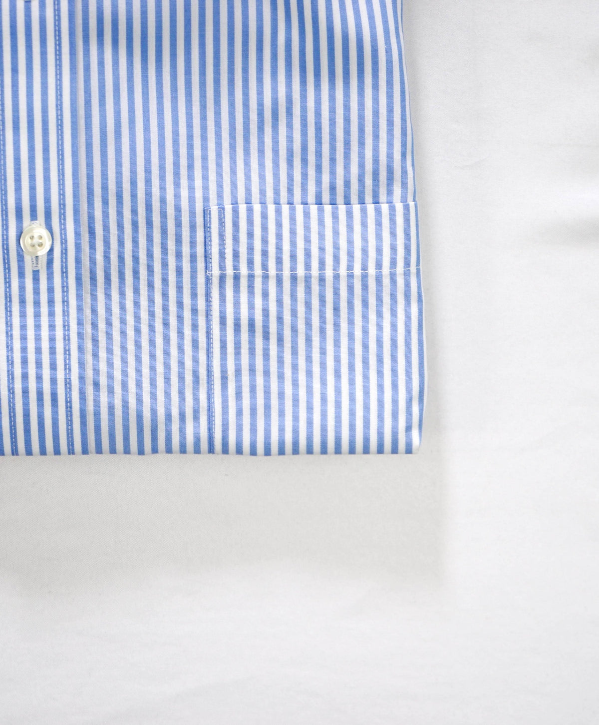 $128 BROOKS BROTHERS - Blue Stripe Non-Iron "REGENT" Shirt - 16.5 - 34