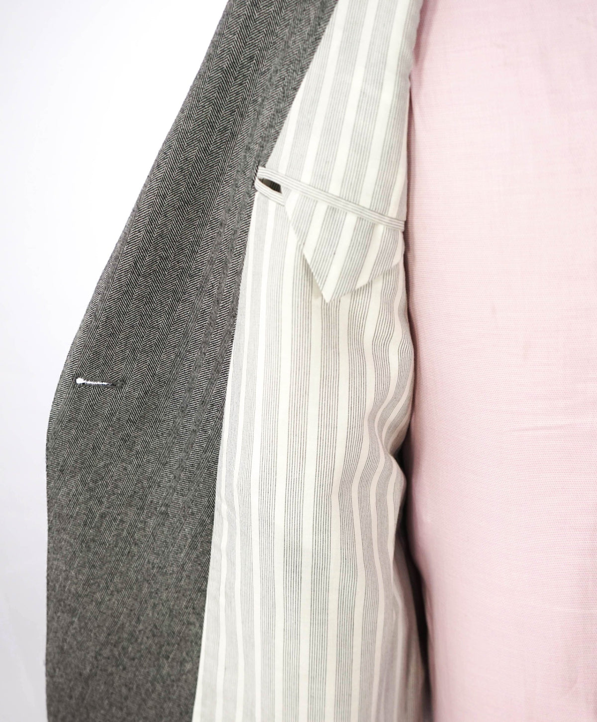 BLACK FLEECE - Gray Herringbone Double Breasted Suit- 36 US