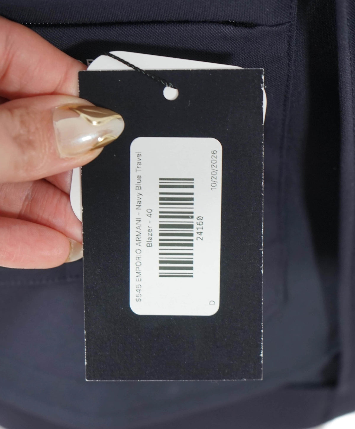 $545 EMPORIO ARMANI - Navy Blue Travel Blazer - 40