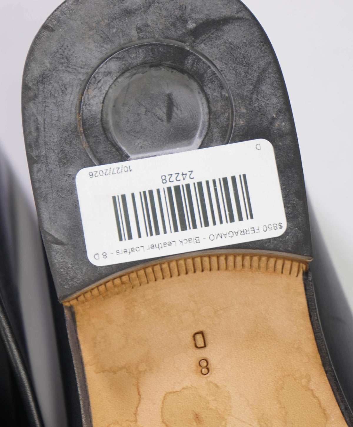 $850 FERRAGAMO - Black Leather Loafers - 8 D