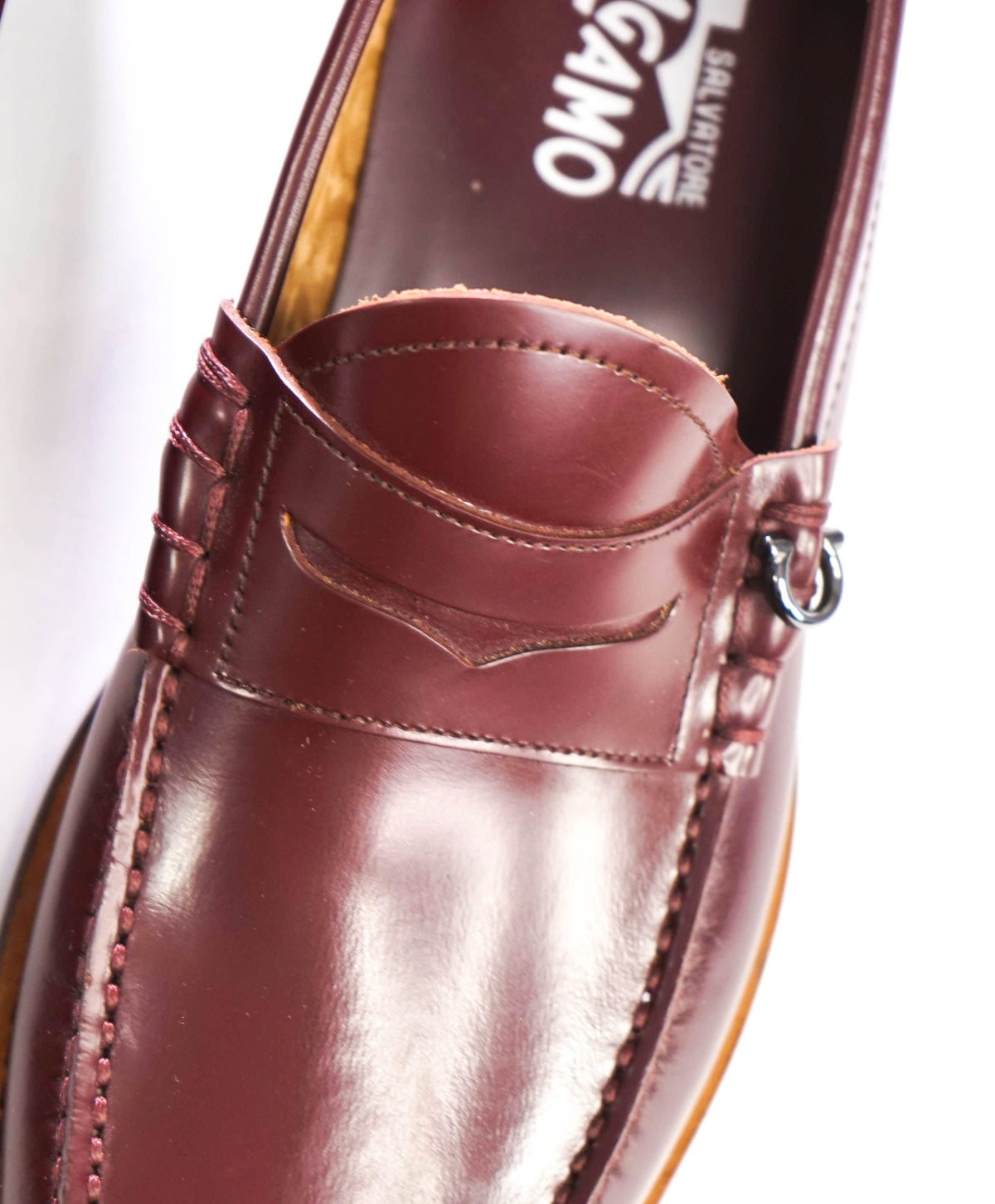 $895 FERRAGAMO - Burgundy Leather "RICCARDO" Loafers - 9 D