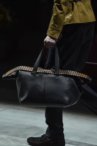 $4,250 BOTTEGA VENETA - 48 Hour Large Leather Woven Black Bag